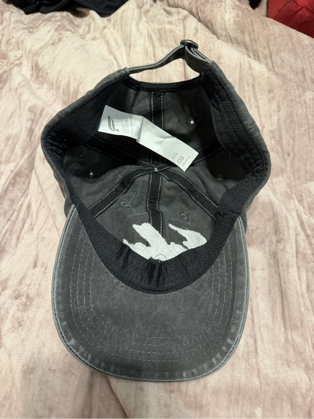 Fabletics hat - Picture 3 of 3